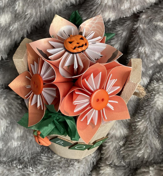 Halloween Papercraft Pot