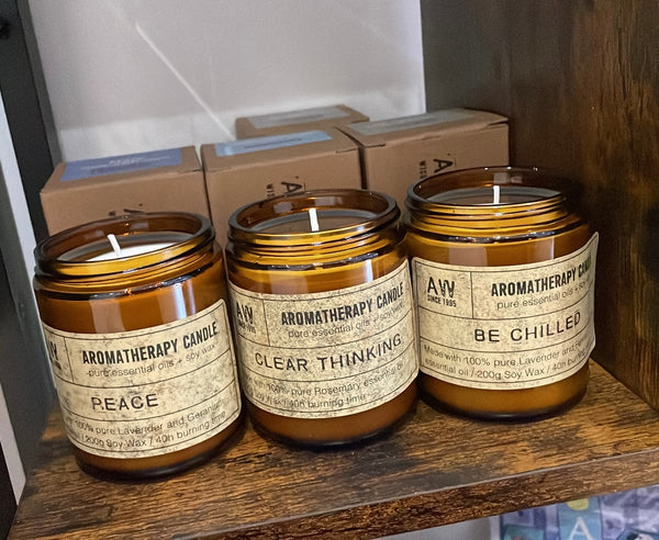 Aromatherapy candle tins